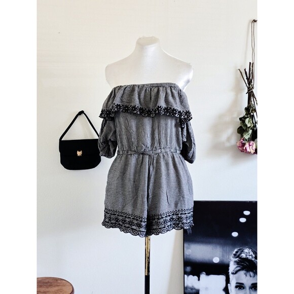 American Eagle Outfitters Pants - American Eagel Black Micro Check Gingham Off Shoulder Romper Classic Chic M